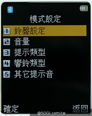 阿爾卡特6吋巨屏手機OneTouch Hero 多樣配件不同體驗