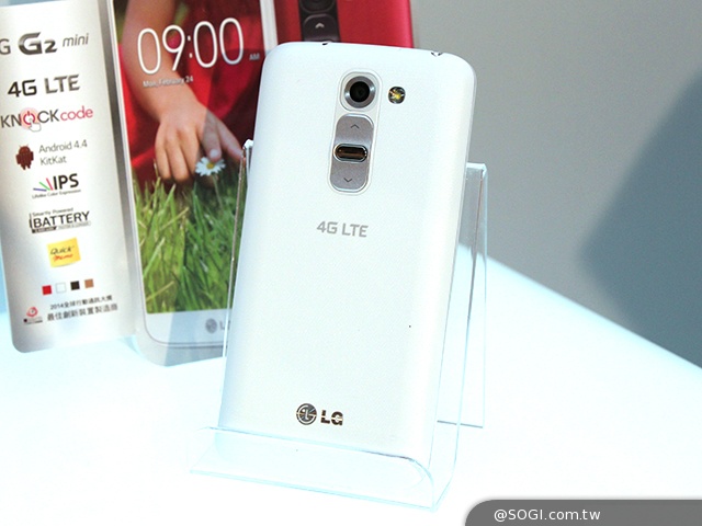 4.7吋迷你G2手機LG G2 mini 中華獨賣 單機8990