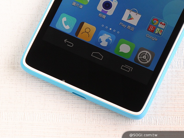 富可視推多彩低價手機!4.7吋雙卡InFocus M210 富可視推多彩低價手機!4.7吋雙卡InFocus M210