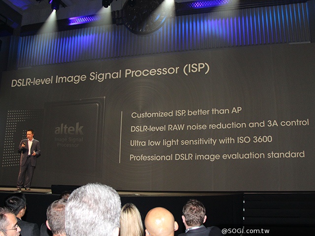 華為5吋纖薄LTE手機Ascend P7法國實機、效能體驗