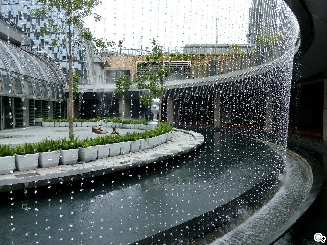 13MP旋轉鏡頭八核雙卡手機G-PLUS E7 mini詳測