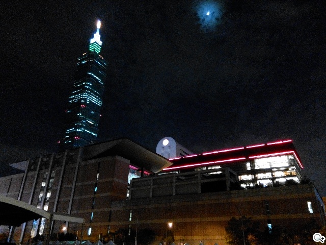 13MP旋轉鏡頭八核雙卡手機G-PLUS E7 mini詳測