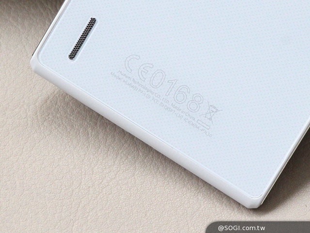 華為5吋纖薄LTE手機Ascend P7法國實機、效能體驗