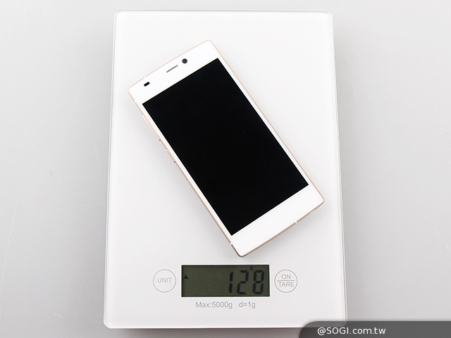 5.55吋超薄體驗 八核芭樂智慧手機bara 1