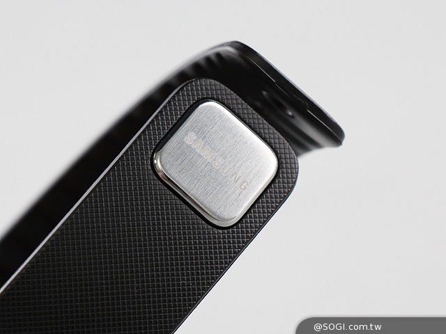 SAMSUNG Gear Fit智慧手錶 生活、運動好幫手