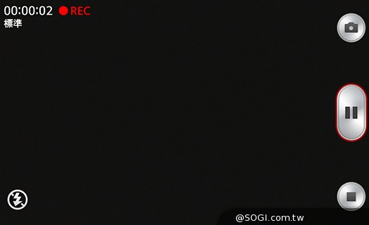 4.7吋LG G2 mini 輕巧版G2 具完善UX功能