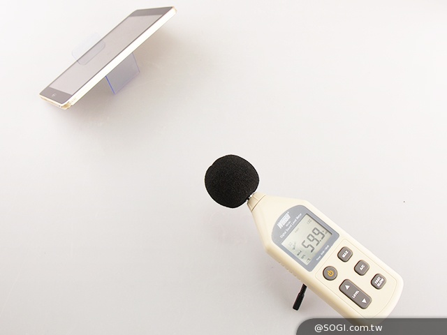 雙鏡面融合金屬質感 INHON Famorr法莫平板