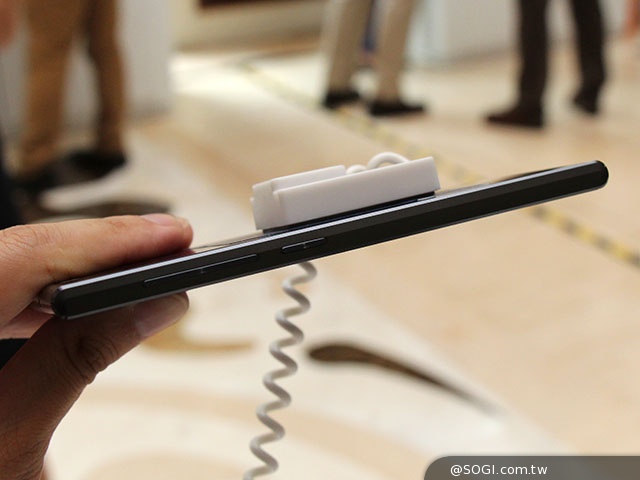 薄型5吋4G手機ZTE Star1 星星1號實機體驗