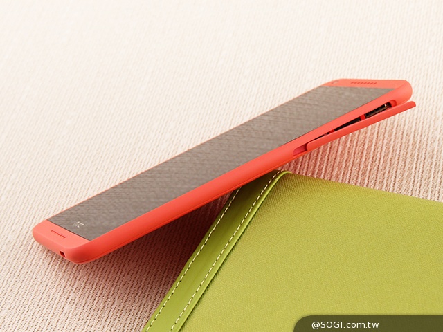 5.5吋平價4G智慧機 HTC Desire 816靚色出擊