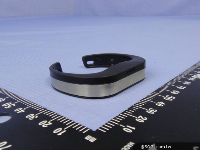 OKWAP回來了?不推手機改出智慧手環 OKWAP回來了?不推手機改出智慧手環