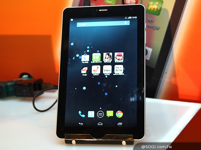 台哥大推4G全頻段Amazing手機及平板 鎖定紅米Note再推A8手機