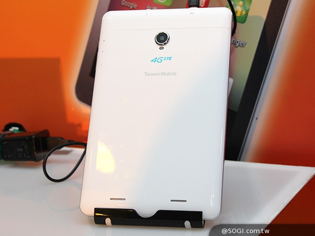 台哥大推4G全頻段Amazing手機及平板 鎖定紅米Note再推A8手機