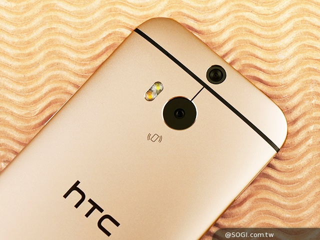 銀紅金灰全到齊 HTC One (M8)四色圖賞