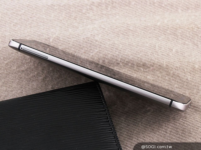 銀紅金灰全到齊 HTC One (M8)四色圖賞