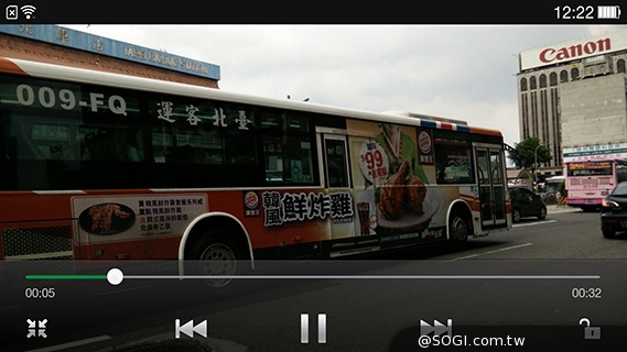 5.5吋OPPO Find 7a輕裝4G旗艦 充電超迅速