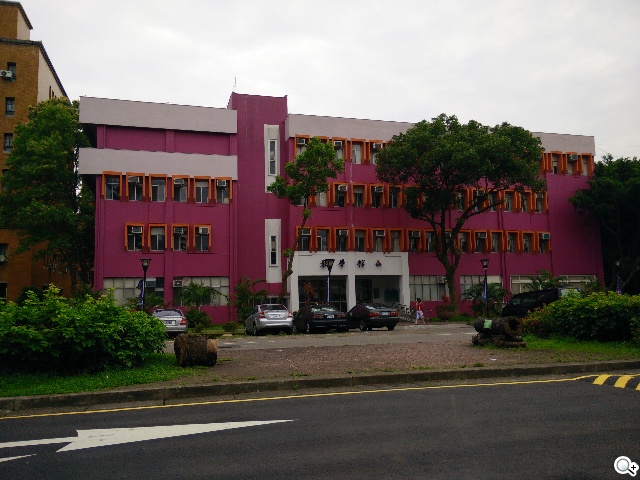 5.5吋OPPO Find 7a輕裝4G旗艦 充電超迅速