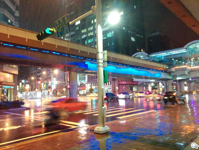 4G全頻段支援 HTC Desire 610延續旗艦享受