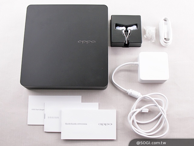 5.5吋OPPO Find 7a輕裝4G旗艦 充電超迅速