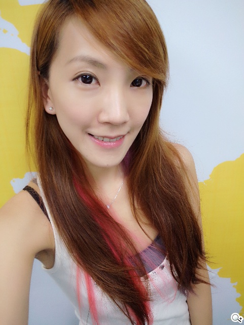 美圖手機Meitu 2雙13MP美顏相機 自拍、錄影皆動人