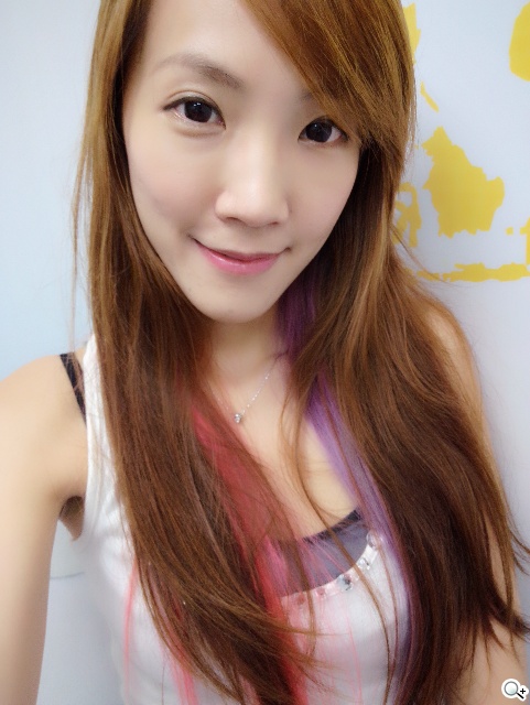 美圖手機Meitu 2雙13MP美顏相機 自拍、錄影皆動人