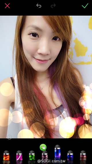 美圖手機Meitu 2雙13MP美顏相機 自拍、錄影皆動人