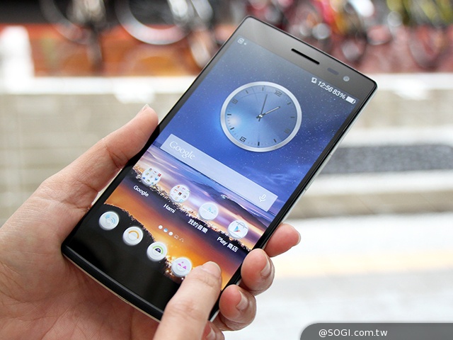 5.5吋OPPO Find 7a輕裝4G旗艦 充電超迅速