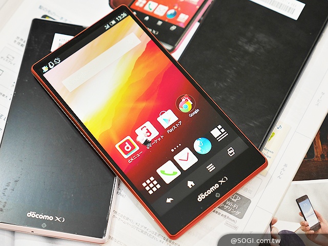 三面超窄邊！5.4吋LTE旗艦日機Sharp SH-04F