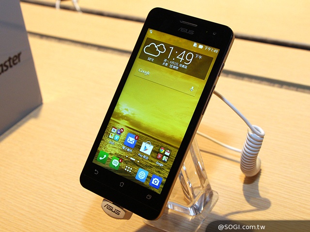 華碩推ZenFone 5 LTE版、4.5吋ZenFone 4【Computex 2014】 華碩推ZenFone 5 LTE版、4.5吋ZenFone 4【Computex 2014】