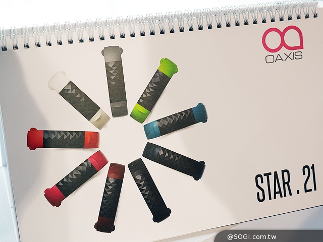 多彩智慧手環OAXIS「星21」預計7月登台【Computex 2014】
