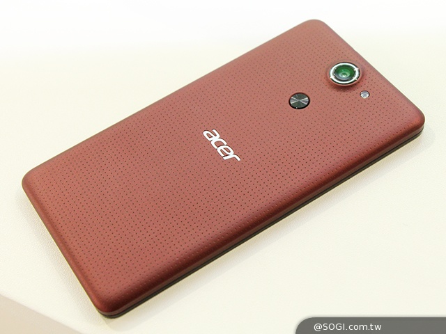 4G八核手機Acer Liquid X1動手玩【Computex 2014】