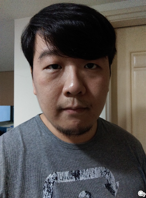 5.5吋平價4G智慧機 HTC Desire 816靚色出擊