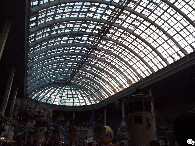 紅米手機、華碩ZenFone 5韓國隨拍大PK