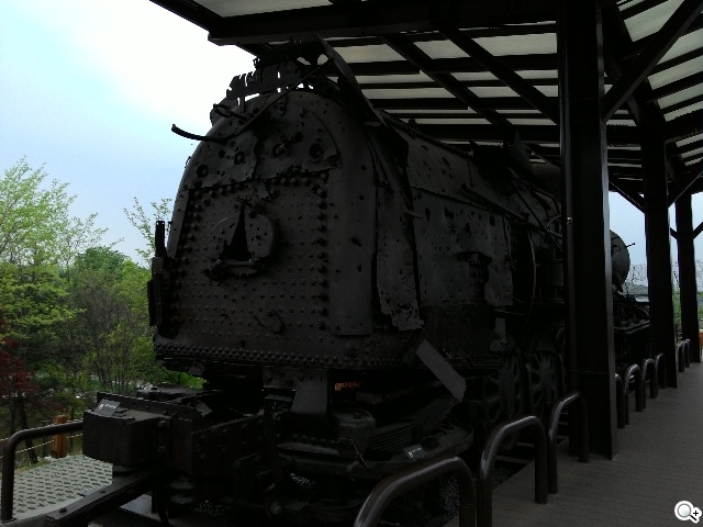 紅米手機、華碩ZenFone 5韓國隨拍大PK