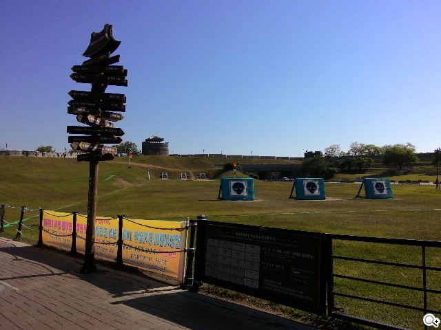 紅米手機、華碩ZenFone 5韓國隨拍大PK