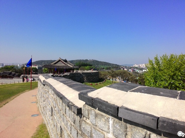 紅米手機、華碩ZenFone 5韓國隨拍大PK