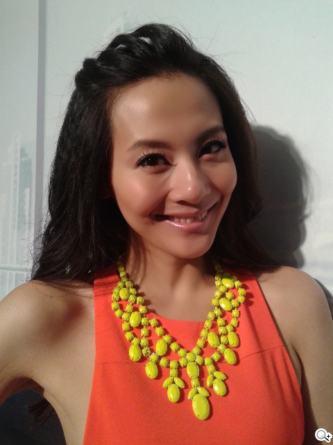 攜手遠傳推廣LTE 三星GALAXY Core Lite動手玩