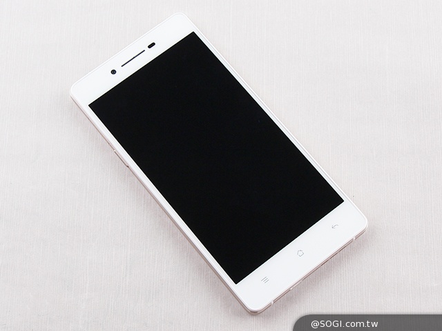 夜拍靚機！OPPO R1L中階4G智慧手機新秀