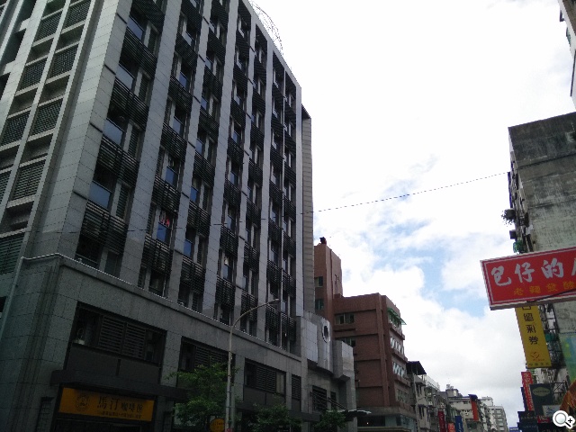 夜拍靚機！OPPO R1L中階4G智慧手機新秀