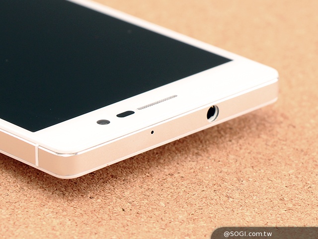 纖薄4G手機HUAWEI Ascend P7 廣角自拍超實用