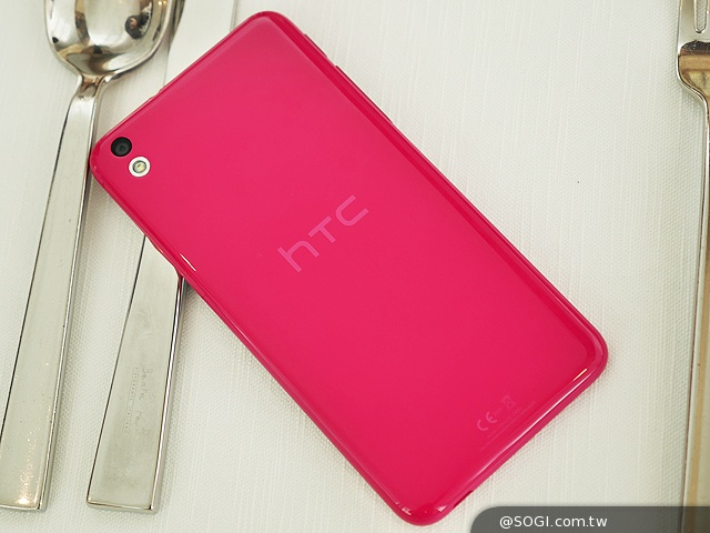 HTC One mini 2、蜜桃紅Desire 816連袂登台