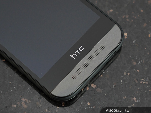 HTC One mini 2、蜜桃紅Desire 816連袂登台