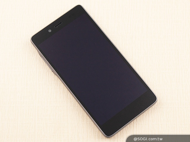 樂享4G！5吋平價LTE智慧手機 InFocus M510