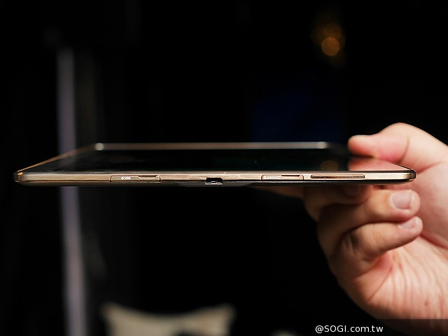 三星Tab S 10.5/8.4超薄平板登台 支援LTE全頻段