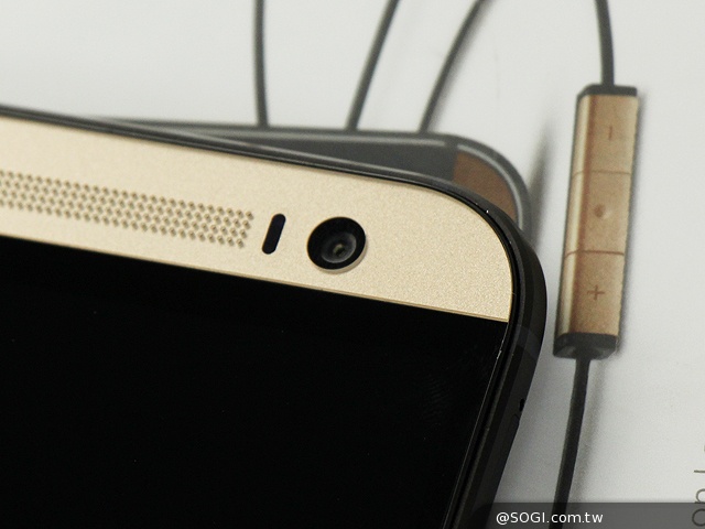 黑魂誘惑 HTC One M8 Harman/Kardon特別版