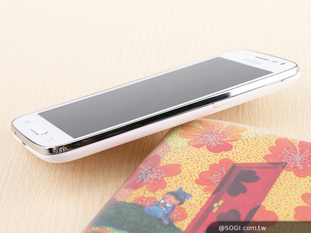 4G國民飆速機 SAMSUNG GALAXY Core LTE實測