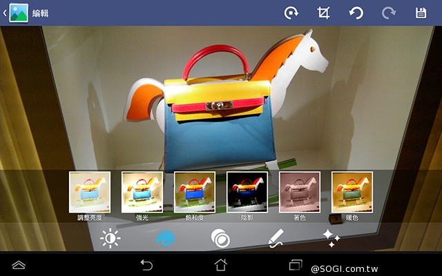 手機平板4G飆網 ASUS Fonepad 7 LTE ME372CL