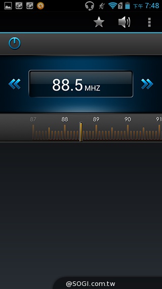 4G網路隨身帶 BenQ F4平價中階智慧機