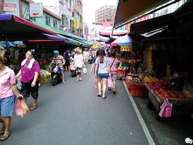 4G網路隨身帶 BenQ F4平價中階智慧機