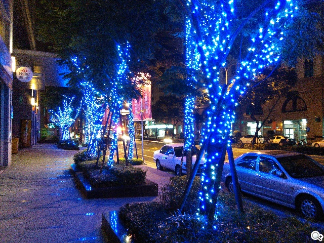 4G網路隨身帶 BenQ F4平價中階智慧機