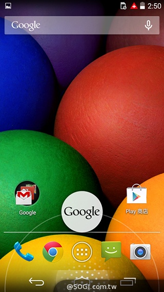 摩托羅拉4.3吋低價智慧型手機 Moto E
